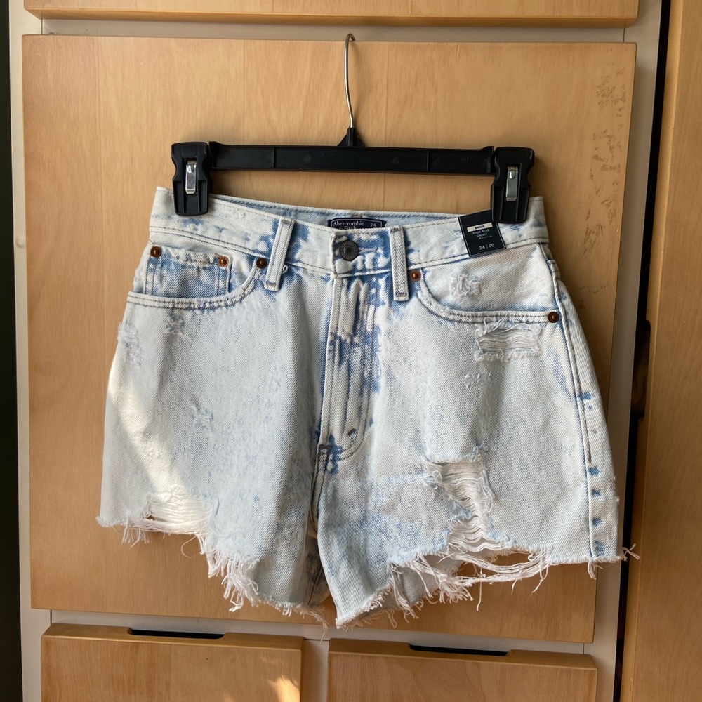 Acid washed ripped shorts